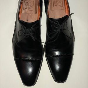 Magnanni black dress shoes